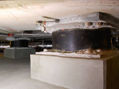 A HDR rubber bearing is installed under the flyover.